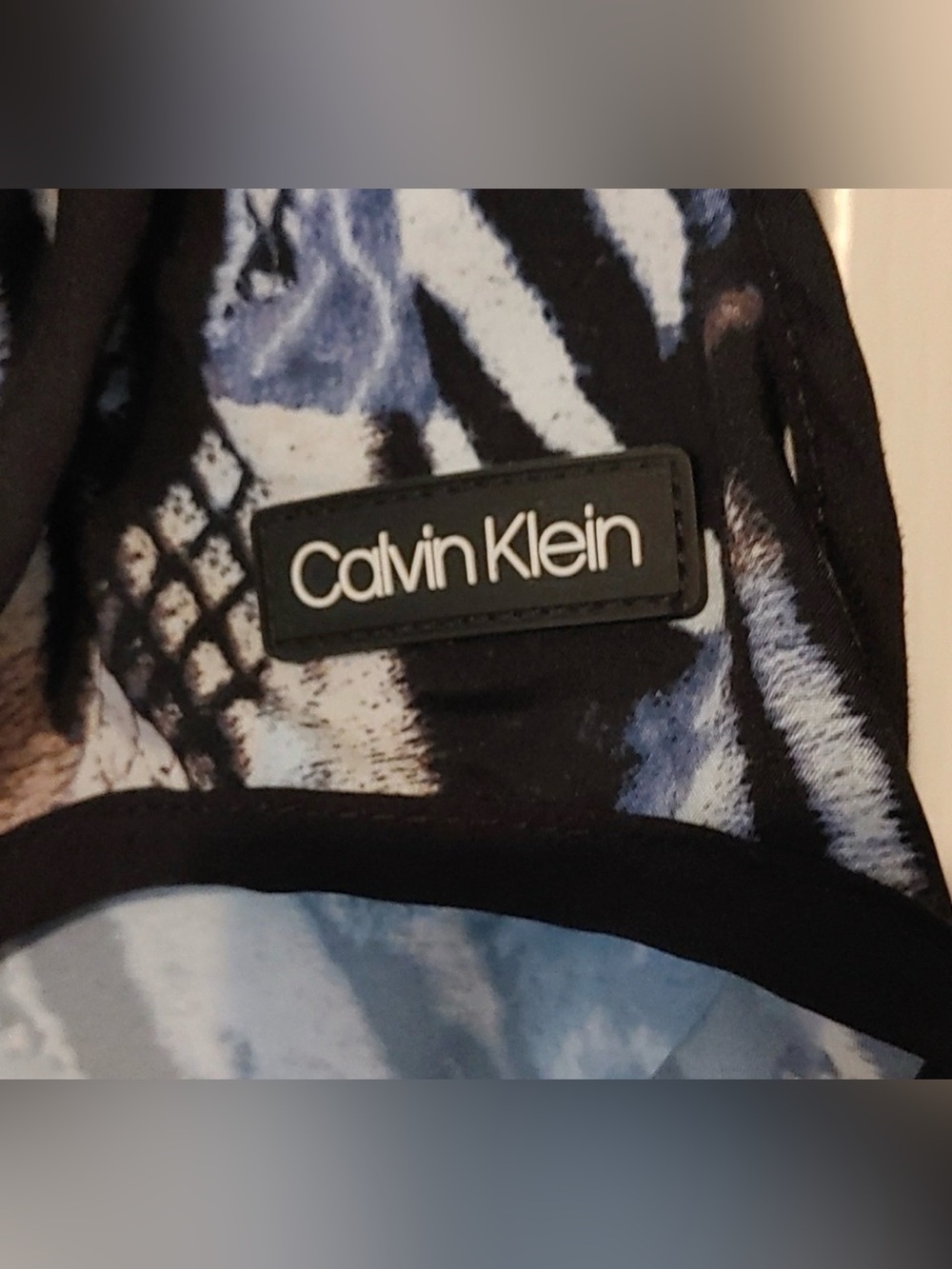 Calvin Klein Animal Athletic Shorte - Picture 3 of 6